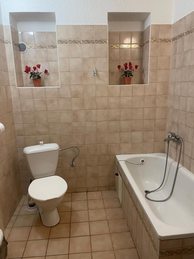 Hotel Penzion Fontana à Náměšť nad Oslavou Extérieur photo