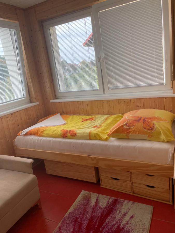 Hotel Penzion Fontana à Náměšť nad Oslavou Extérieur photo